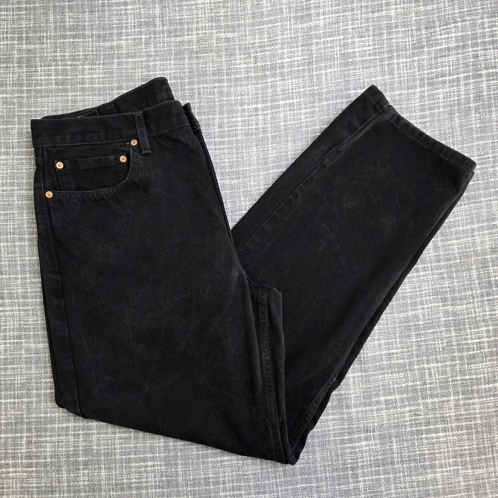Levi's 550 Jeans Relaxed Fit Black Straight/Tapered Men's 38X32 (actual 37X31)